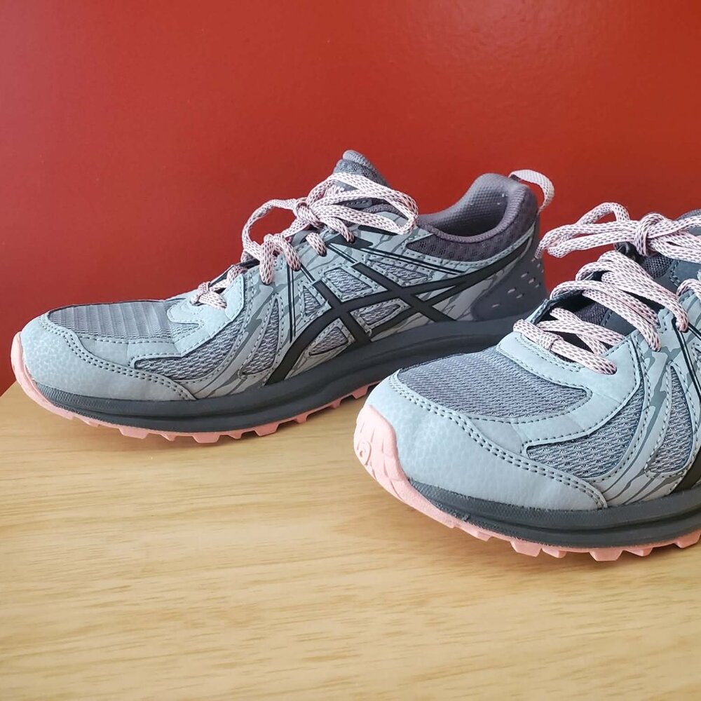 ASICS Gray & Pink - Picture 6 of 11